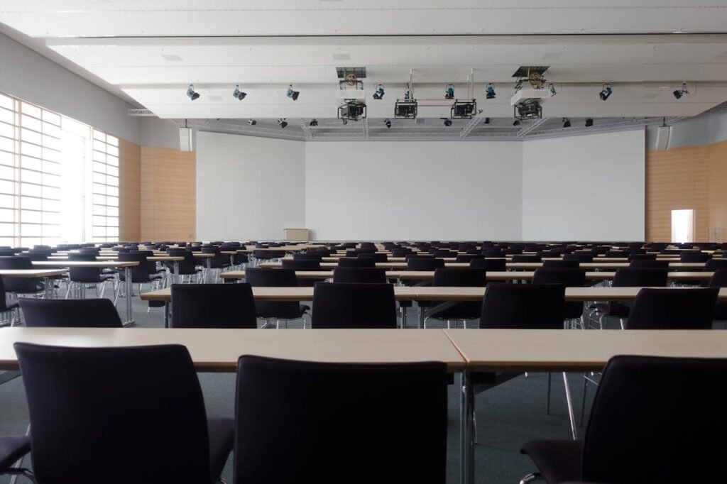 classroom 15x